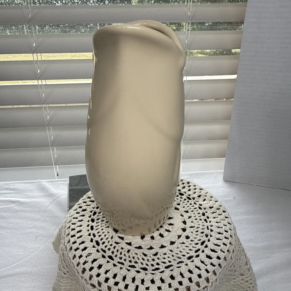2006 White Gurgle Pot Koi Fish Pitcher/Vase 6.5